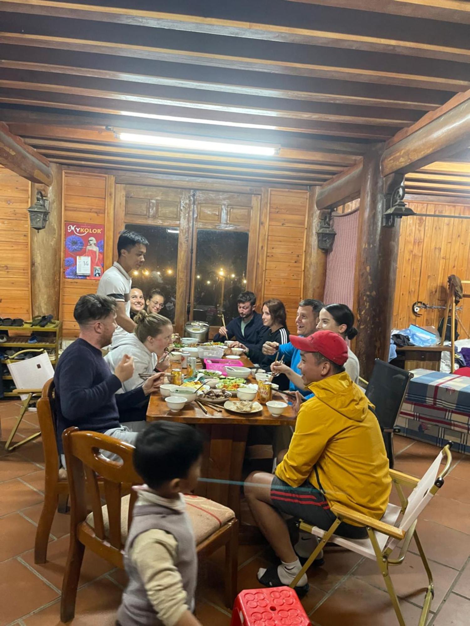 Pea Homestay Sa Pa Buitenkant foto